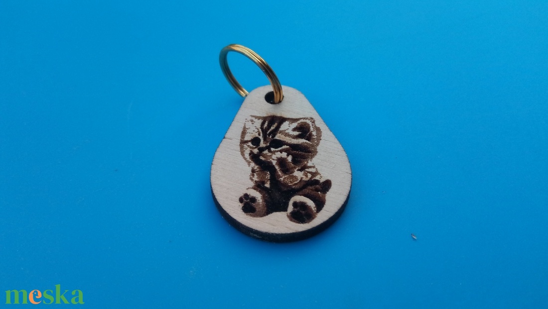 Cicás kulcstartó. - táska & tok - kulcstartó & táskadísz - kulcstartó - Meska.hu