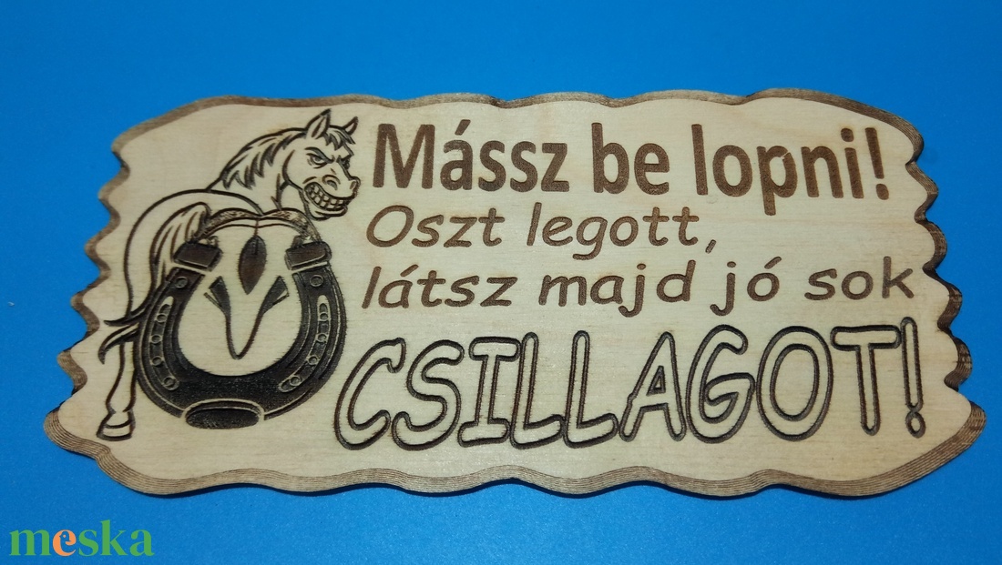 Kutyatábla, veszélyesen rúgó lóval. (1) - esküvő - dekoráció - tábla & jelzés - Meska.hu