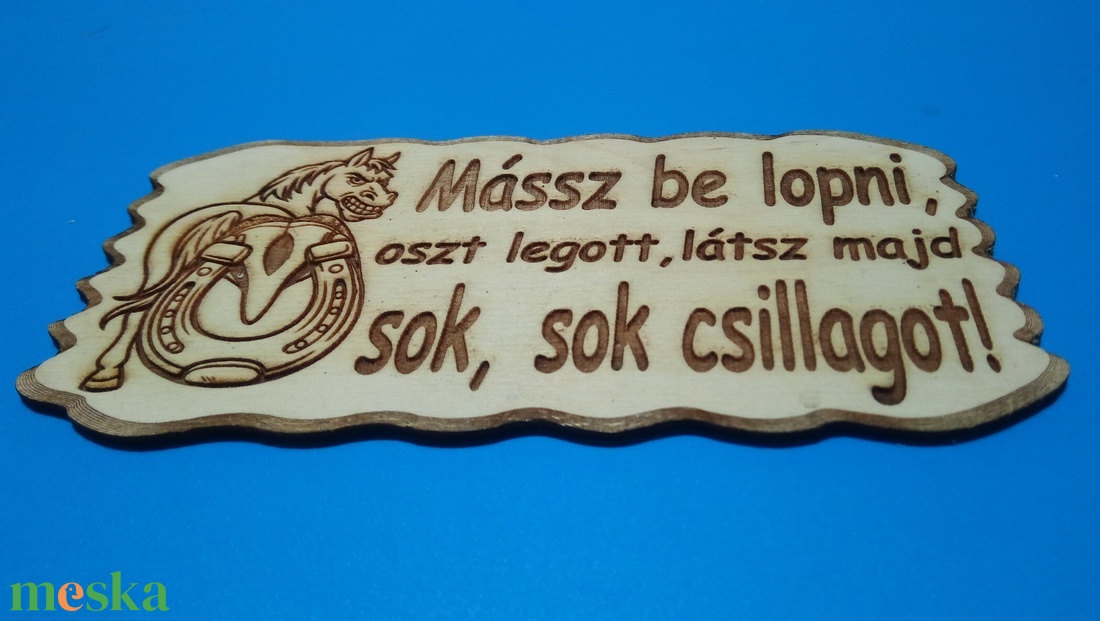 Kutyatábla, veszélyesen rúgó lóval. (2) - esküvő - dekoráció - tábla & jelzés - Meska.hu