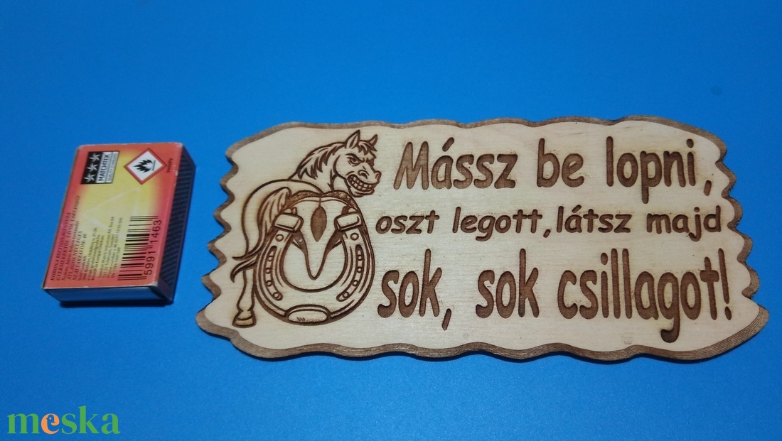 Kutyatábla, veszélyesen rúgó lóval. (2) - esküvő - dekoráció - tábla & jelzés - Meska.hu