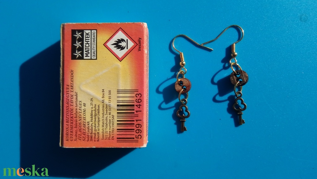 Kulcsos fülbevaló. (ablakos) Láncos. - esküvő - ékszer - fülbevaló - Meska.hu