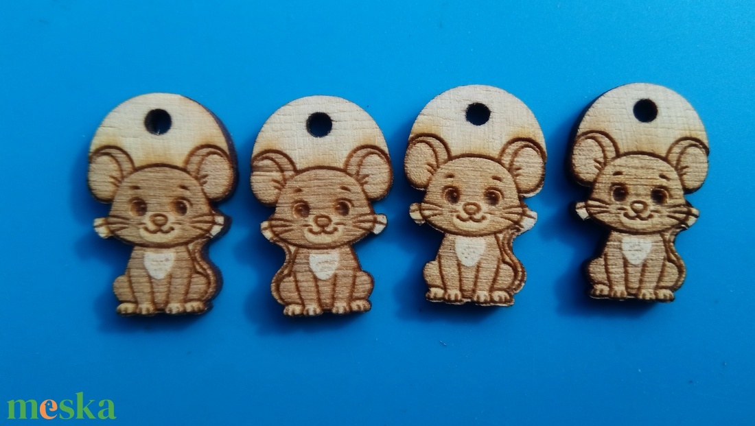 Egérkés cipőfűződísz. Egér mintás bokalánc, karlánc, nyaklánc alapanyag. - ékszer - lábdísz és testékszer - lábgyűrű és lábdísz - Meska.hu