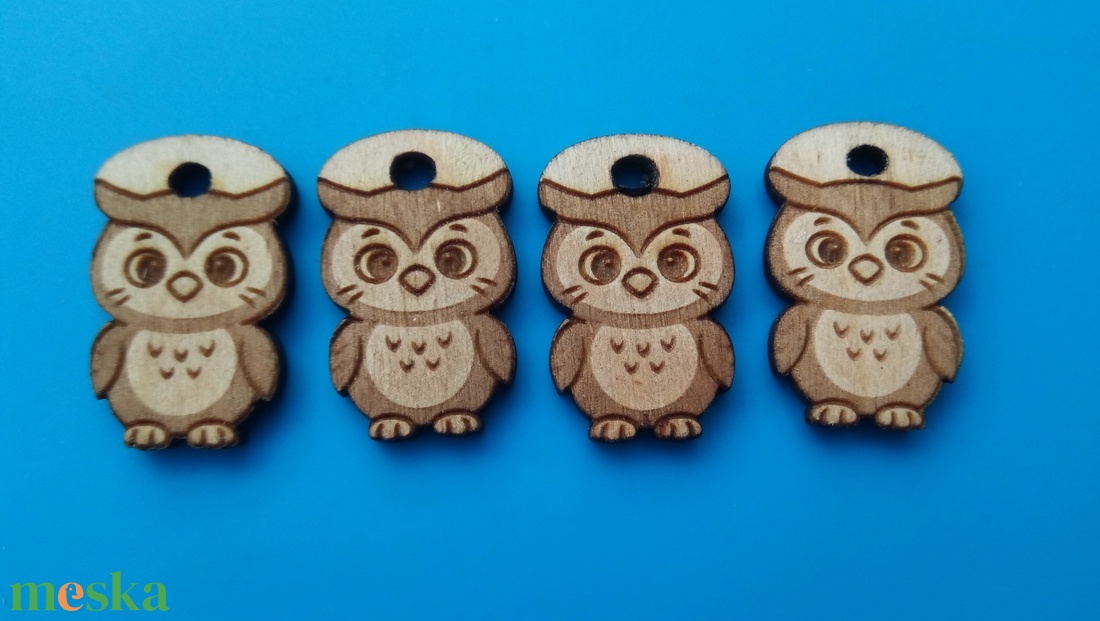 Baglyos cipőfűződísz. Bagoly mintás cipőfűző dísz, karlánc, bokalánc, nyaklánc alapanyag. (Bagoly füzér.) - ékszer - lábdísz és testékszer - lábgyűrű és lábdísz - Meska.hu