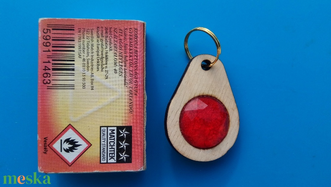 Rubin köves kulcstartó. Nem igazi rubint! Hamis rubinnal készült, hamis rubinos kulcsdísz. - táska & tok - kulcstartó & táskadísz - kulcstartó - Meska.hu