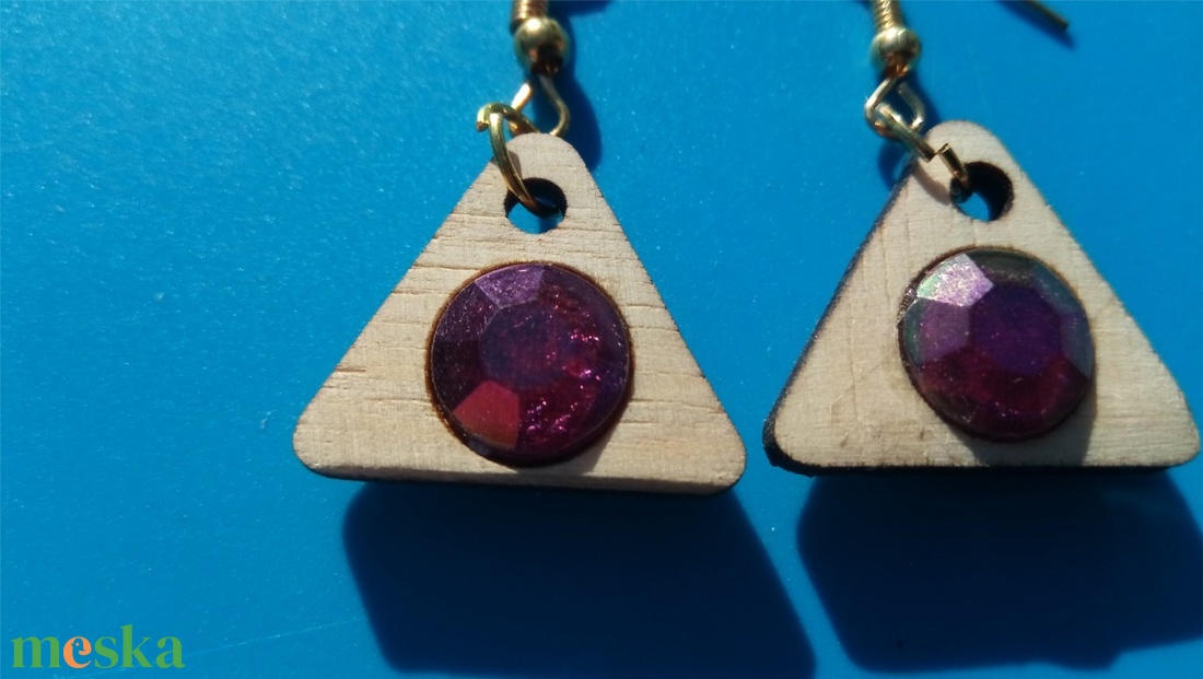 Színjátszó strasszos buli fülbevaló. Karácsonyra, szilveszterre, mikulásra, vidám házibuliba, koncertre vagy ajándékba. - esküvő - ékszer - fülbevaló - Meska.hu