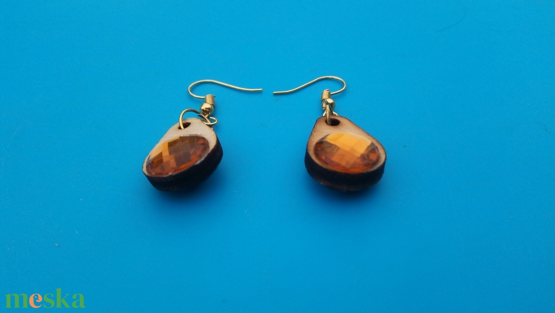 Sárga csepp strasszos buli fülbevaló Karácsonyra, szilveszterre, mikulásra, vidám házibuliba, koncertre vagy ajándékba. - esküvő - ékszer - fülbevaló - Meska.hu