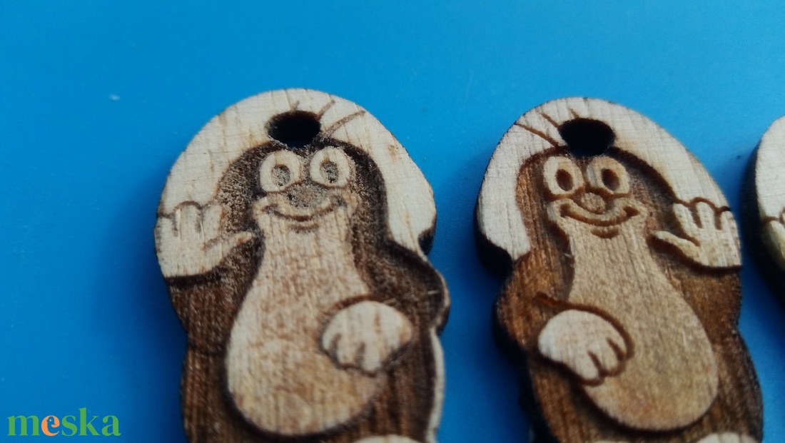 Vakondos cipőfűződísz. Vakondokos, vakondok, vakond mintás dísz. - táska & tok - kulcstartó & táskadísz - kulcstartó - Meska.hu