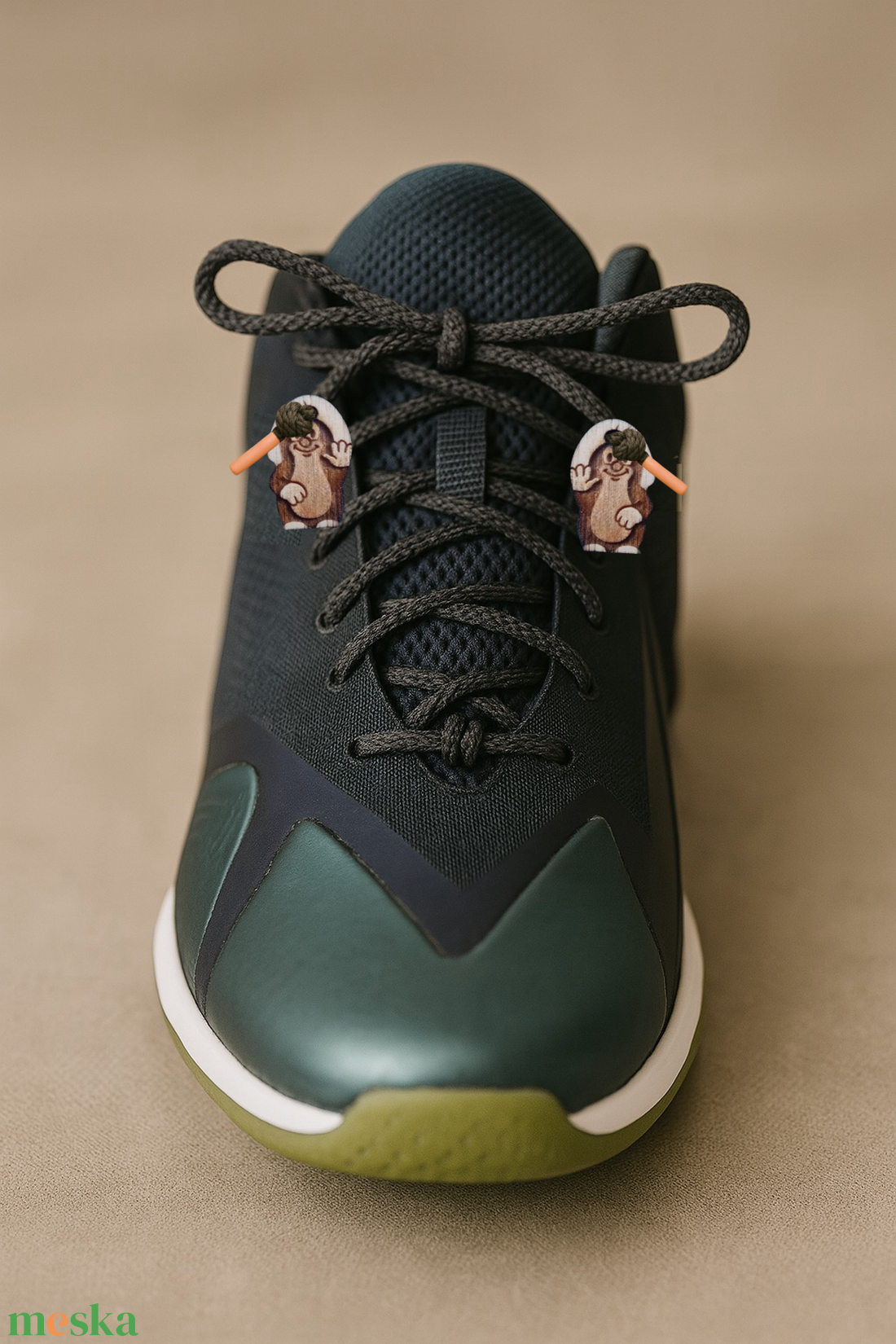 Vakondos cipőfűződísz. Vakondokos, vakondok, vakond mintás dísz. - táska & tok - kulcstartó & táskadísz - kulcstartó - Meska.hu