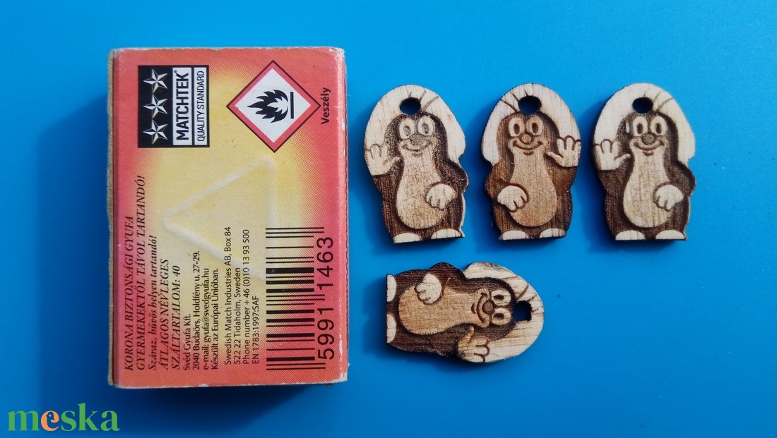 Vakondos cipőfűződísz. Vakondokos, vakondok, vakond mintás dísz. - táska & tok - kulcstartó & táskadísz - kulcstartó - Meska.hu