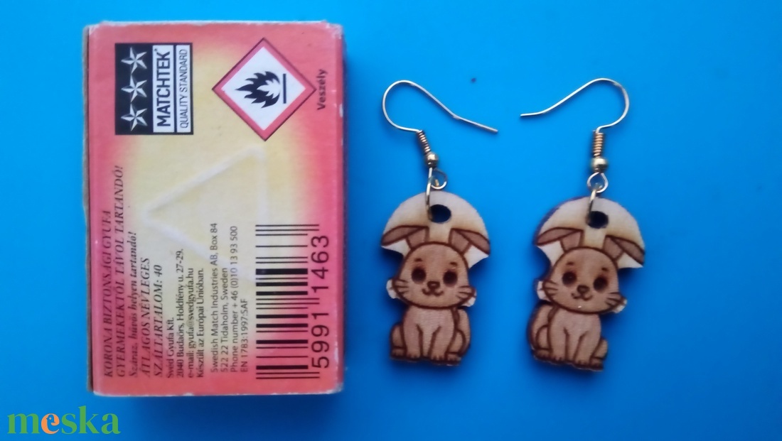 Nyúl nyuszi fülbevaló Nyulas füldísz nyúllal. Kiváló ajándék lánynak, vidám hölgynek, nőnek szilveszterre vagy bármikor. - esküvő - ékszer - fülbevaló - Meska.hu