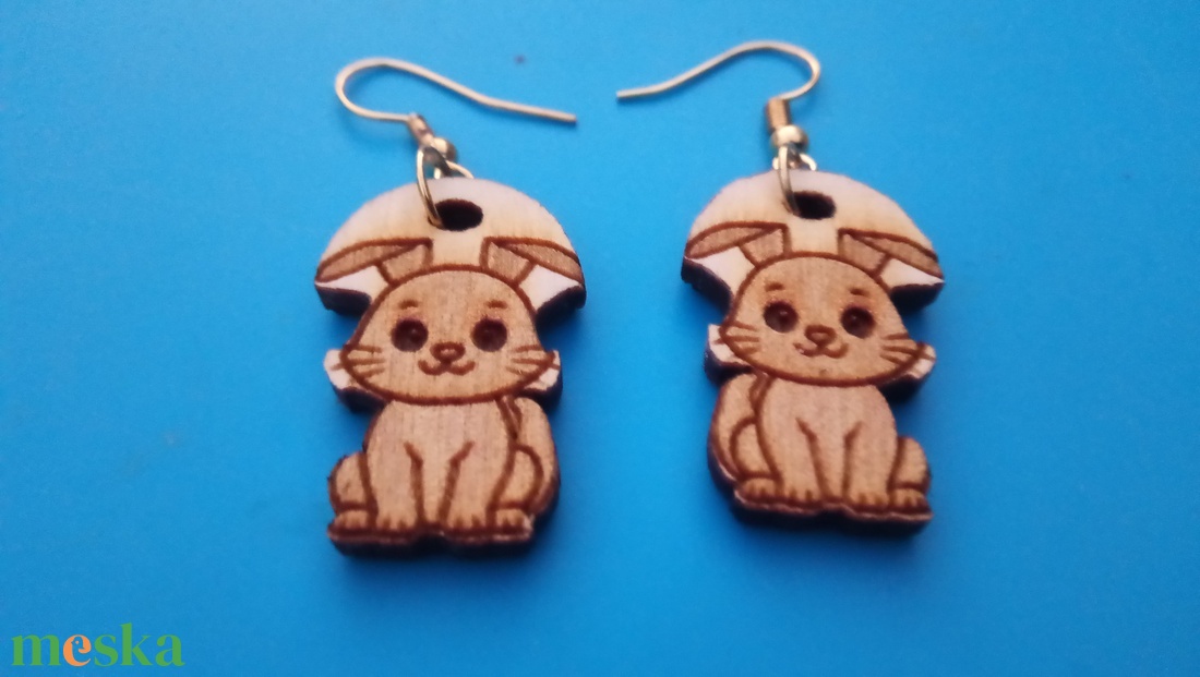 Nyúl nyuszi fülbevaló Nyulas füldísz nyúllal. Kiváló ajándék lánynak, vidám hölgynek, nőnek szilveszterre vagy bármikor. - esküvő - ékszer - fülbevaló - Meska.hu