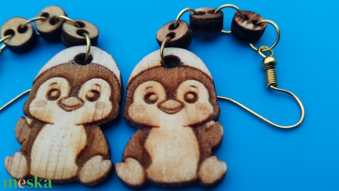 Láncos, lógós, Pingvin fülbevaló. Pingvines füldísz pingvinnel Kiváló ajándék lánynak vidám hölgynek nőnek szilveszterre - esküvő - ékszer - fülbevaló - Meska.hu