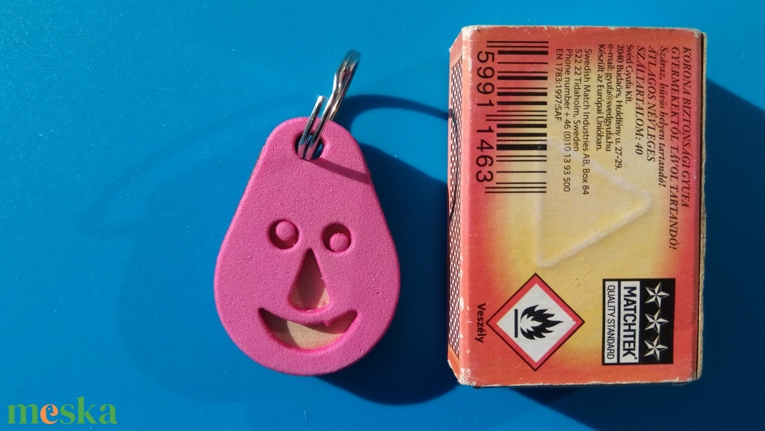 Rózsaszín, Nevető kulcstartó. Vidám gyerekeknek, vicces felnőtteknek, humoros öregeknek vagy szomorúaknak ajándékba.  - táska & tok - kulcstartó & táskadísz - kulcstartó - Meska.hu