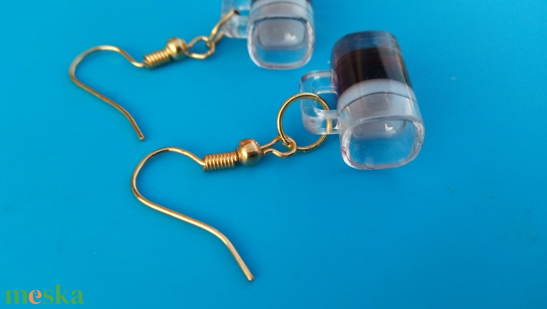 Farsangi söröskorsó fülbevaló több akasztó Farsang, buli, vidám összejövetel, haveri találkozó, kocsma party, vidámság - esküvő - ékszer - fülbevaló - Meska.hu