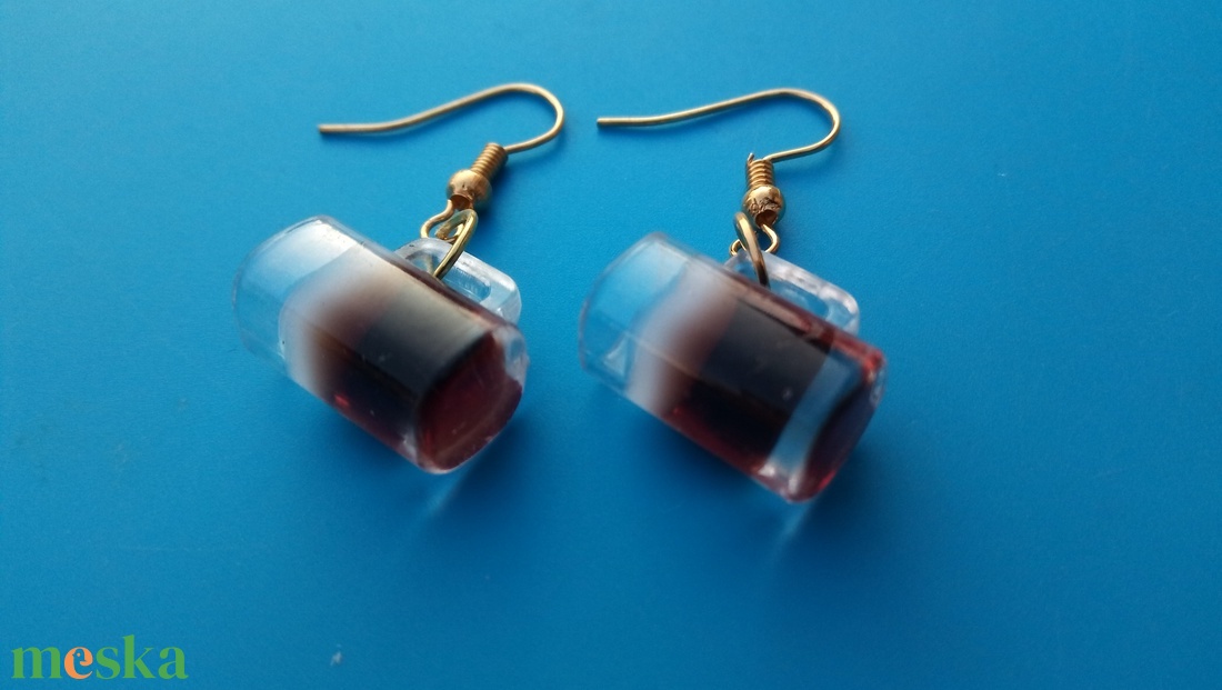 Farsangi söröskorsó fülbevaló több akasztó Farsang, buli, vidám összejövetel, haveri találkozó, kocsma party, vidámság - esküvő - ékszer - fülbevaló - Meska.hu