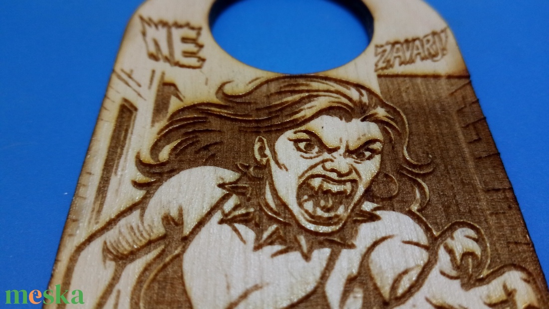 NE ZAVARJ! tábla. Vicces, humoros Netábla, amely zombi támadással fenyehet belépés esetén. Érdemes komolyan (meg)venni!  - esküvő - dekoráció - tábla & jelzés - Meska.hu