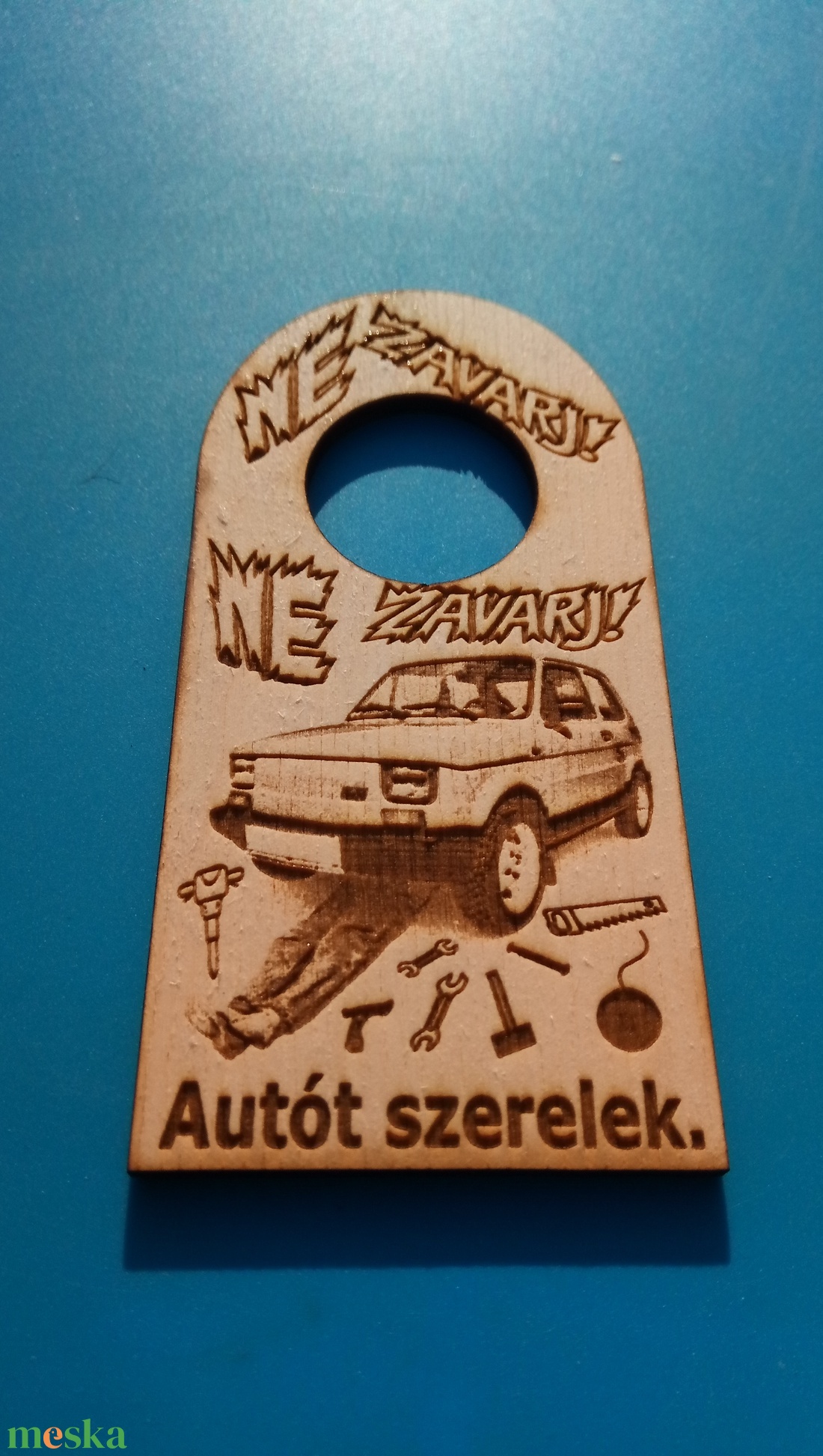 NE ZAVARJ! tábla. Polski 126P tulajnak. Vicces tábla, egyedi ajándék veteránosnak, autósnak. - esküvő - dekoráció - tábla & jelzés - Meska.hu