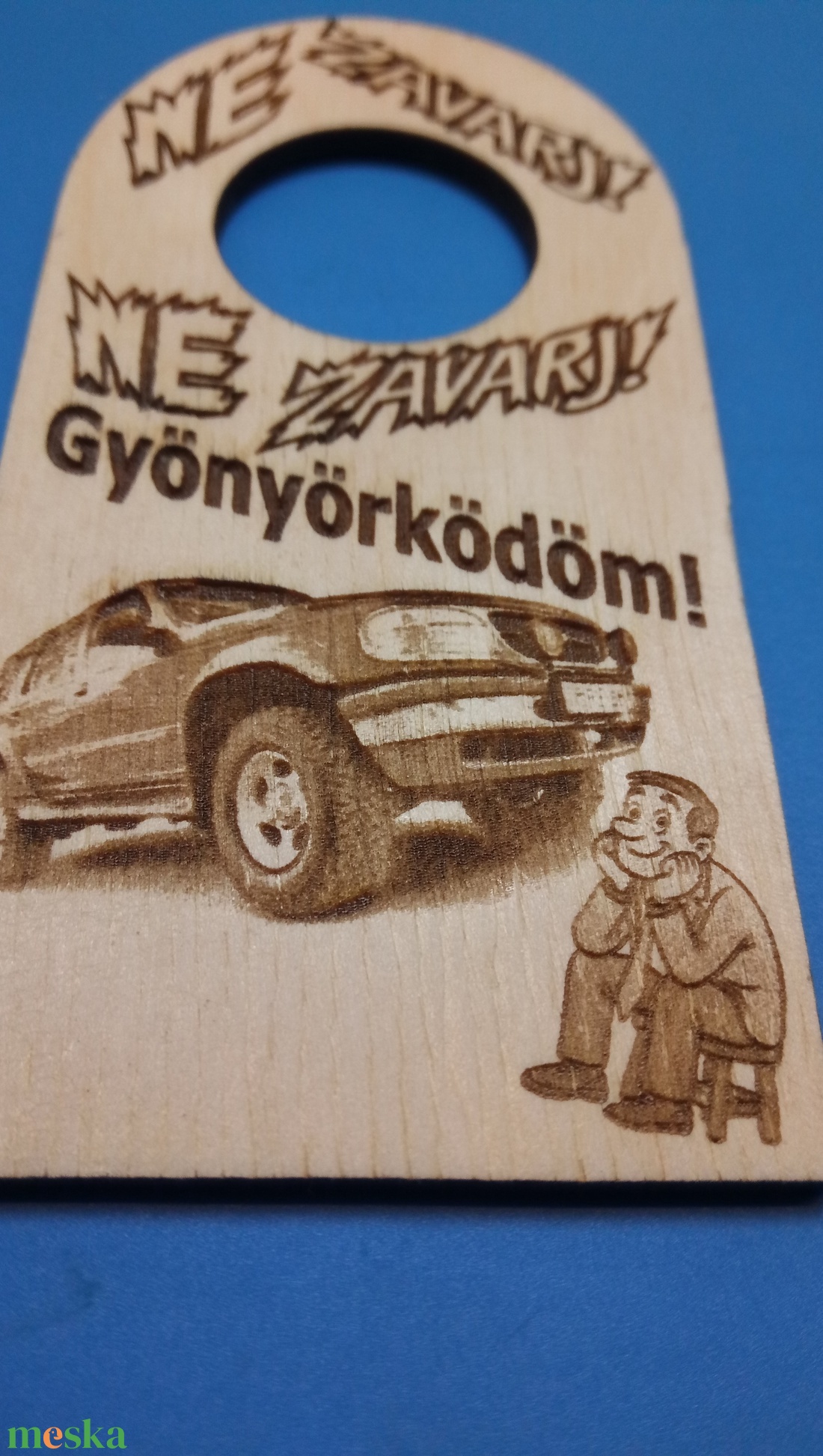 NE tábla. Vicces, Ford Explorer mintás tábla kilincsre, USA autósnak, veteránosnak, terepjárósnak, fiúnak, ajándéknak. - otthon & életmód - dekoráció - ajtó- és ablak dekoráció - ajtókilincs tábla - Meska.hu