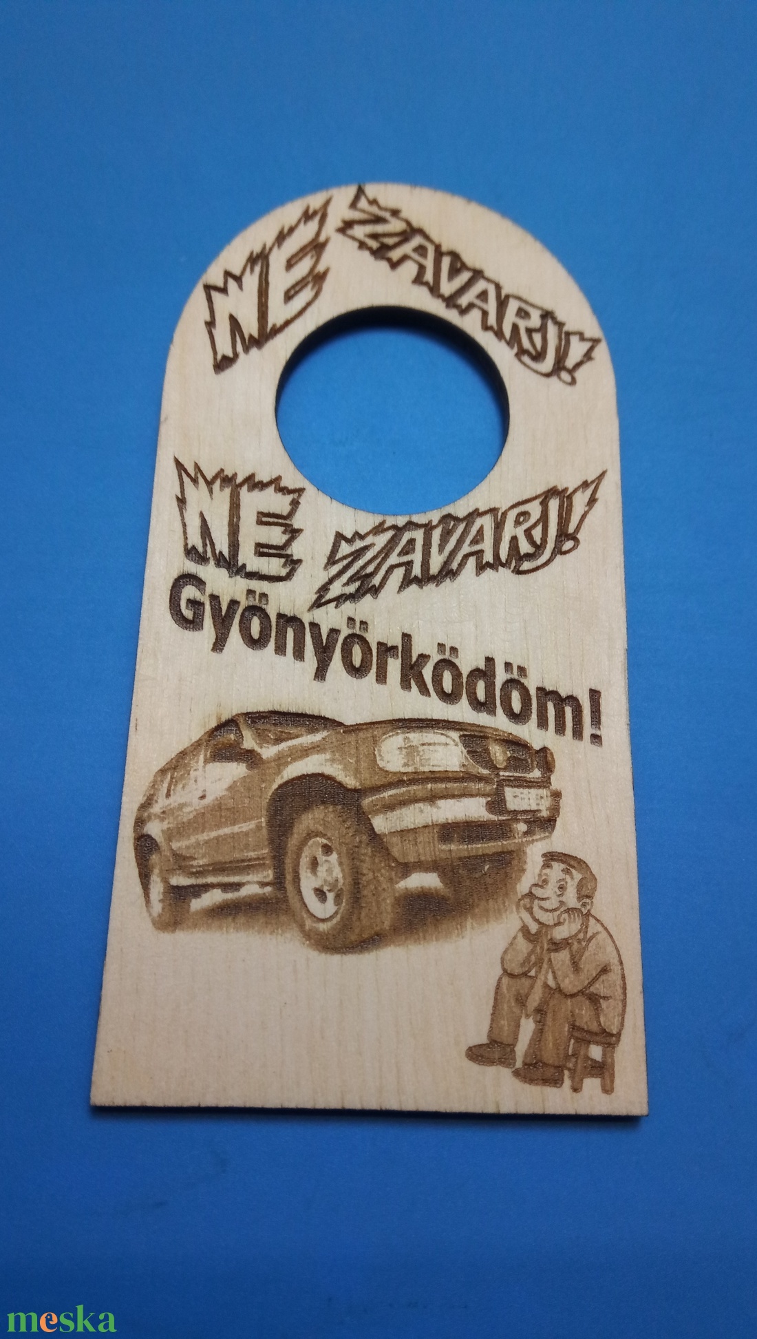 NE tábla. Vicces, Ford Explorer mintás tábla kilincsre, USA autósnak, veteránosnak, terepjárósnak, fiúnak, ajándéknak. - otthon & életmód - dekoráció - ajtó- és ablak dekoráció - ajtókilincs tábla - Meska.hu