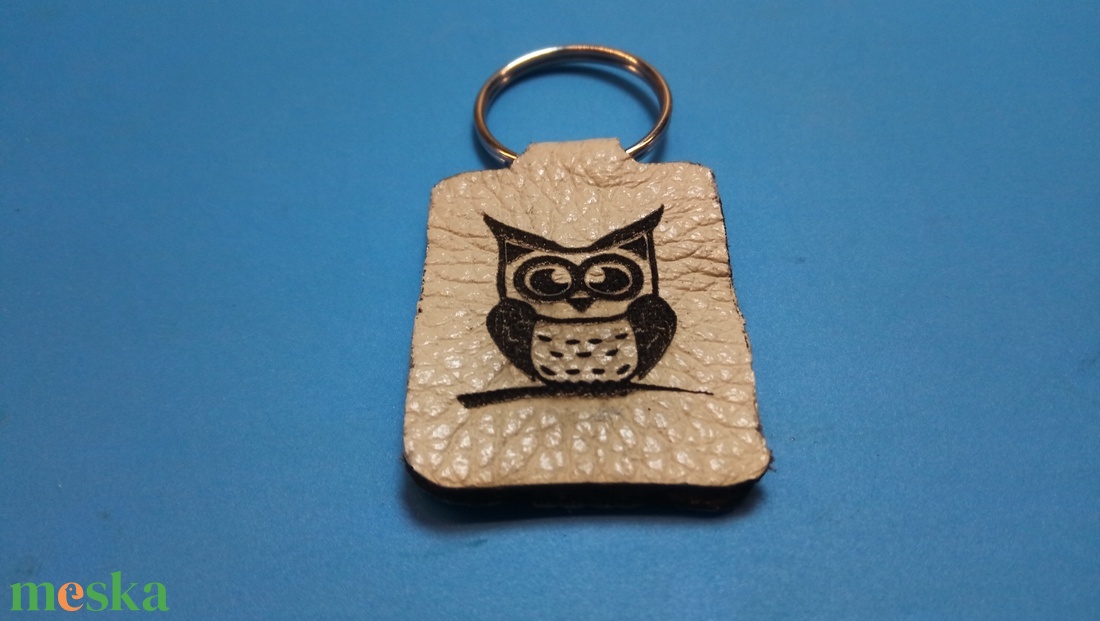 Baglyos kulcstartó. Bagoly minta, gyerek öröm. Ajándékba: fiúnak, lánynak, ovisnak, iskolásnak. Minden gyereknek kiváló. - táska & tok - kulcstartó & táskadísz - kulcstartó - Meska.hu