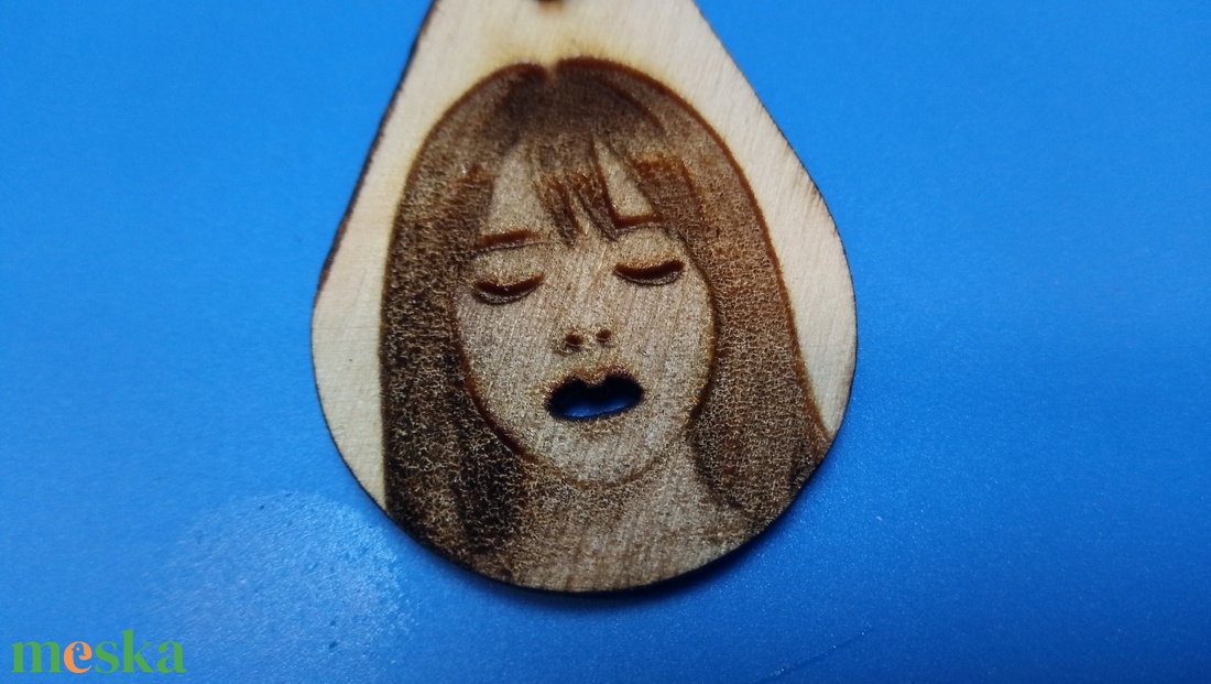 Pajzán kulcstartó. Tátika 1. Kedves női arc, egy kis csavarral. Férfiaknak kiváló ajándék. Persze, célzás nélkül. ;-) - táska & tok - kulcstartó & táskadísz - kulcstartó - Meska.hu