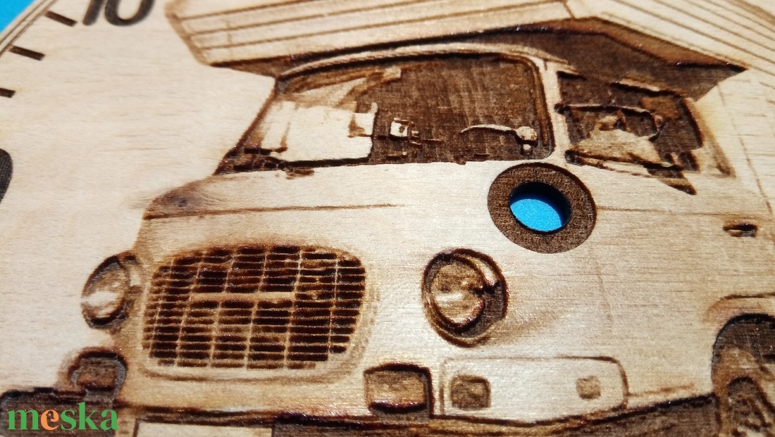 Barkas lakóautó mintás falióra. Quarc óra, barkasosnak, veteránosnak, férfinak, fiúnak, autósnak, NDK, DDR, 2T őrültnek. - otthon & életmód - dekoráció - fali és függő dekoráció - falióra & óra - Meska.hu