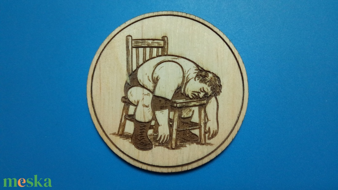 Hűtőmágnes, Pihenő Pankrátor vagy sportoló mintával. Vicces rajz vidám embereknek a hűtőre. Ha egy humoros ajándék kell! - táska & tok - kulcstartó & táskadísz - kulcstartó - Meska.hu