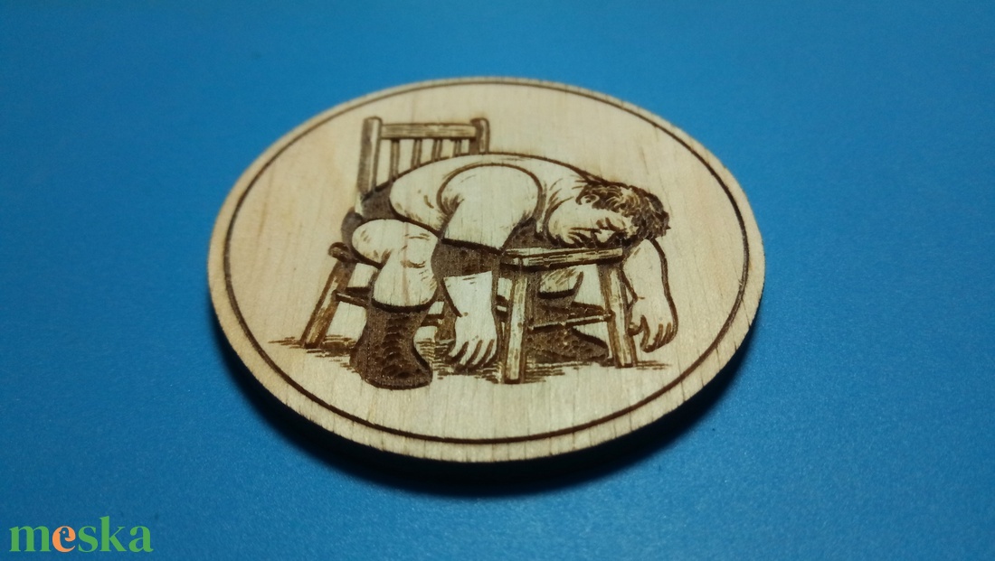 Hűtőmágnes, Pihenő Pankrátor vagy sportoló mintával. Vicces rajz vidám embereknek a hűtőre. Ha egy humoros ajándék kell! - táska & tok - kulcstartó & táskadísz - kulcstartó - Meska.hu