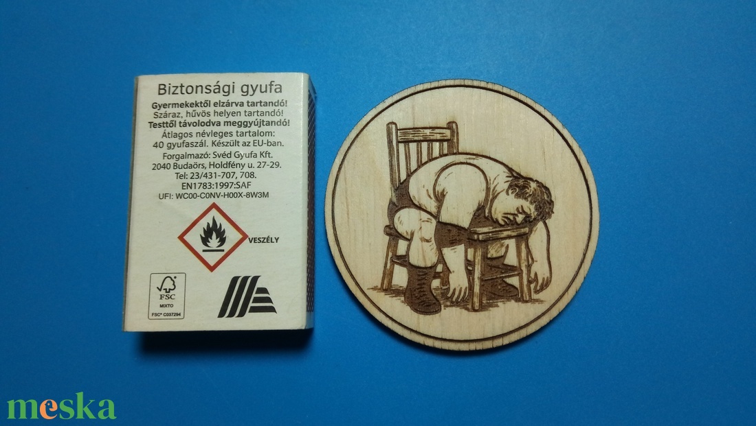 Hűtőmágnes, Pihenő Pankrátor vagy sportoló mintával. Vicces rajz vidám embereknek a hűtőre. Ha egy humoros ajándék kell! - táska & tok - kulcstartó & táskadísz - kulcstartó - Meska.hu