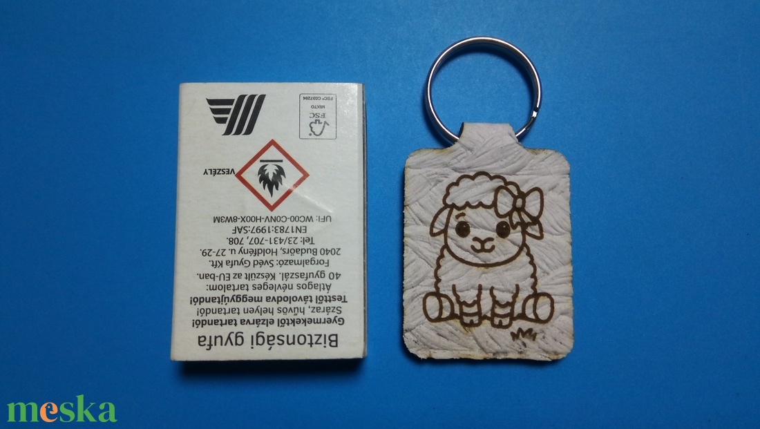 Húsvéti barika kulcstartó. Aranyos ajándék húsvétra a locsolónak, szerettednek vagy magadnak. - táska & tok - kulcstartó & táskadísz - kulcstartó - Meska.hu