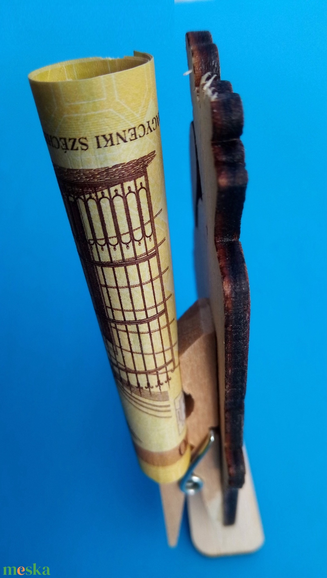 Húsvéti pénzátadó nyuszi. Gravírozott nyúl, locsólónak, fiúnak, rokonnak. Egyedi felirat lehetséges. - ünnepi díszek, dekorációk - húsvéti díszek és dekorációk - húsvéti pénzátadó - Meska.hu