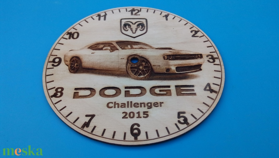 Húsvétra, ajándékba: Dodge Challenger 2015 mintás falióra. USA rajongónak, veteránosnak. - otthon & életmód - dekoráció - fali és függő dekoráció - falióra & óra - Meska.hu
