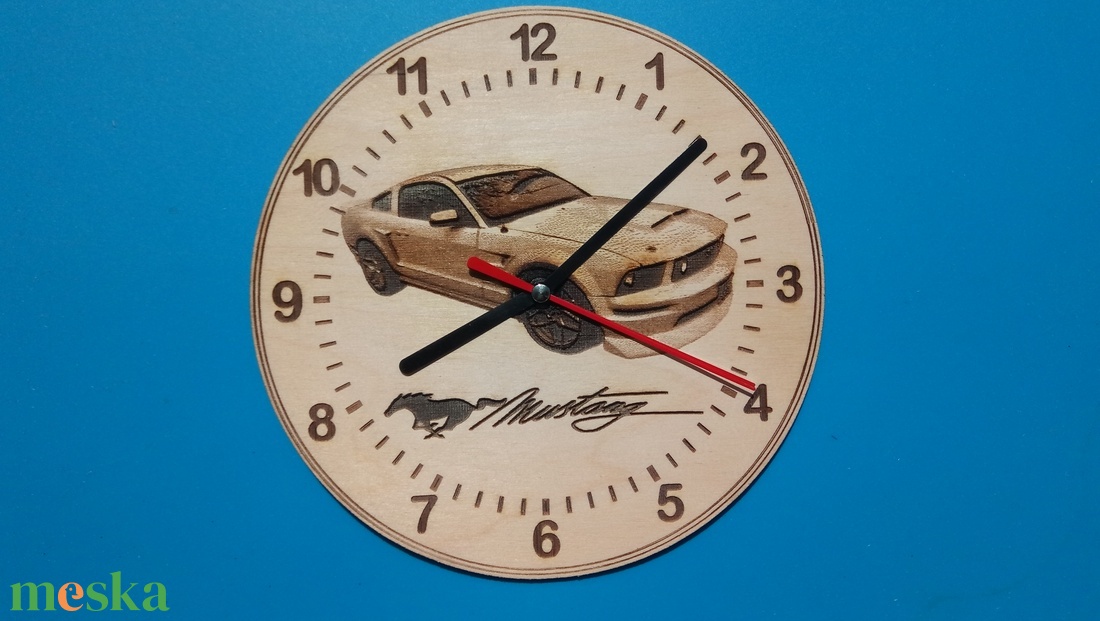 Húsvétra ajándékba: Ford Mustang mintás falióra. USA autó rajongónak, veteránosnak. - otthon & életmód - dekoráció - fali és függő dekoráció - falióra & óra - Meska.hu