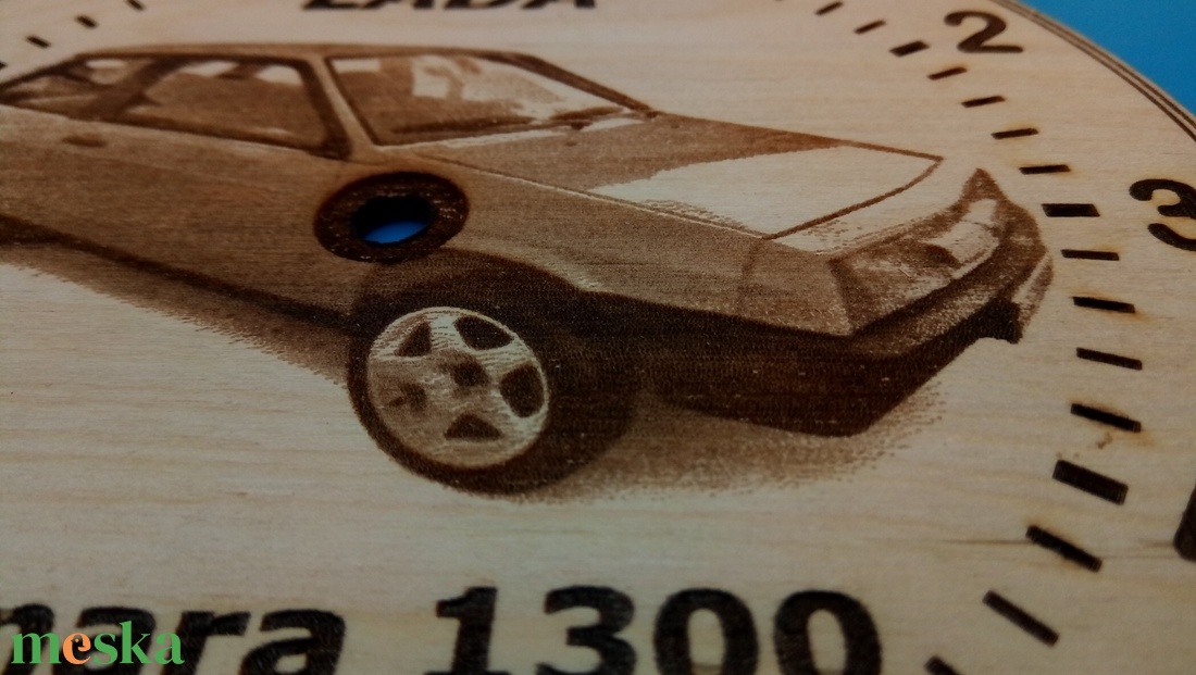 LADA Samara (3 ajtós) mintás falióra. Ajándékba: autó rajongónak, veteránosnak. - otthon & életmód - dekoráció - fali és függő dekoráció - falióra & óra - Meska.hu