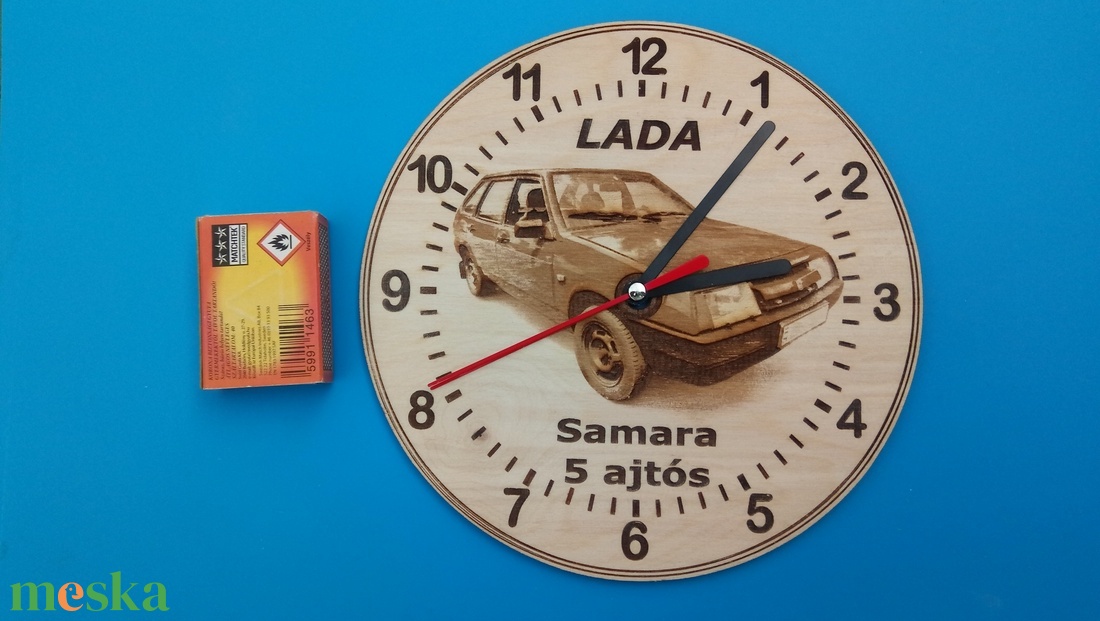 LADA Samara (5 ajtós) mintás falióra. Ajándékba: autó rajongónak, veteránosnak. - otthon & életmód - dekoráció - fali és függő dekoráció - falióra & óra - Meska.hu