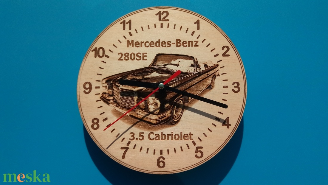 Mercedes banz 280 SE ( 3.5 Cabriolet ) mintás falióra. Ajándékba: autó rajongónak, veteránosnak. - otthon & életmód - dekoráció - fali és függő dekoráció - falióra & óra - Meska.hu