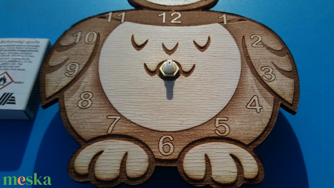 Húsvétra: Bagoly falióra. Gyermeknek, gyerekszobába. - otthon & életmód - dekoráció - fali és függő dekoráció - falióra & óra - Meska.hu