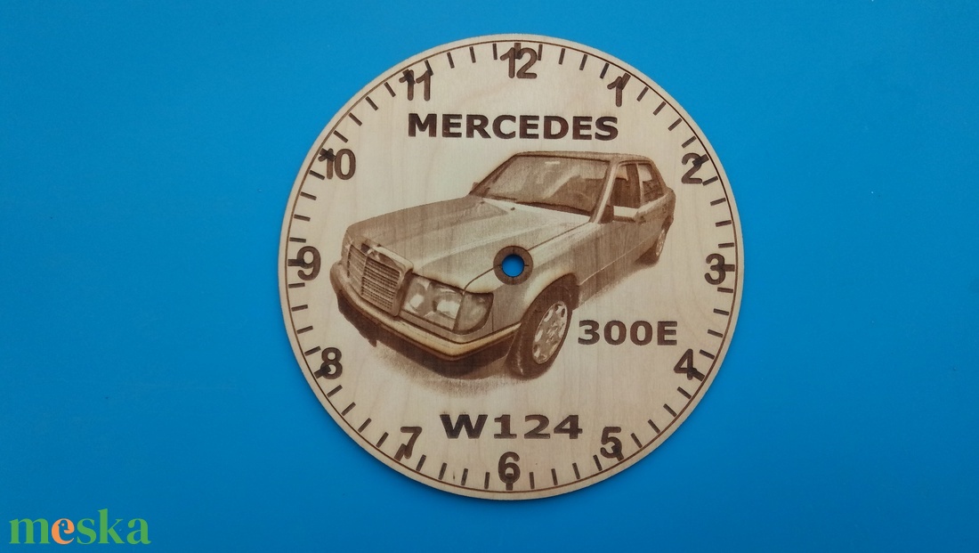 Mercedes W124 mintás falióra, Merci rajongóknak, veterán autósoknak. - otthon & életmód - dekoráció - fali és függő dekoráció - falióra & óra - Meska.hu
