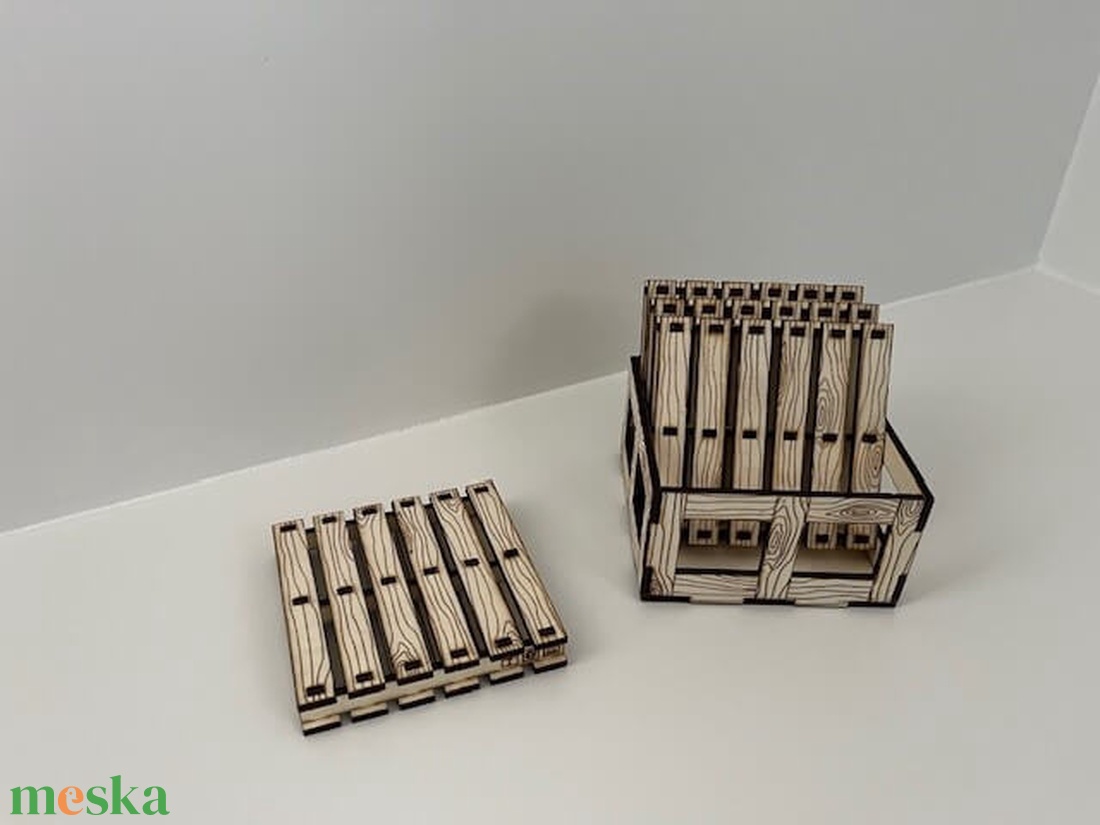 Poháralátét (mini raklapok) - otthon & életmód - konyhafelszerelés, tálalás - tálalás - tányér- és poháralátét - Meska.hu Poháralátét (mini raklapok) - otthon & életmód - konyhafelszerelés, tálalás - tálalás - tányér- és poháralátét - Meska.hu