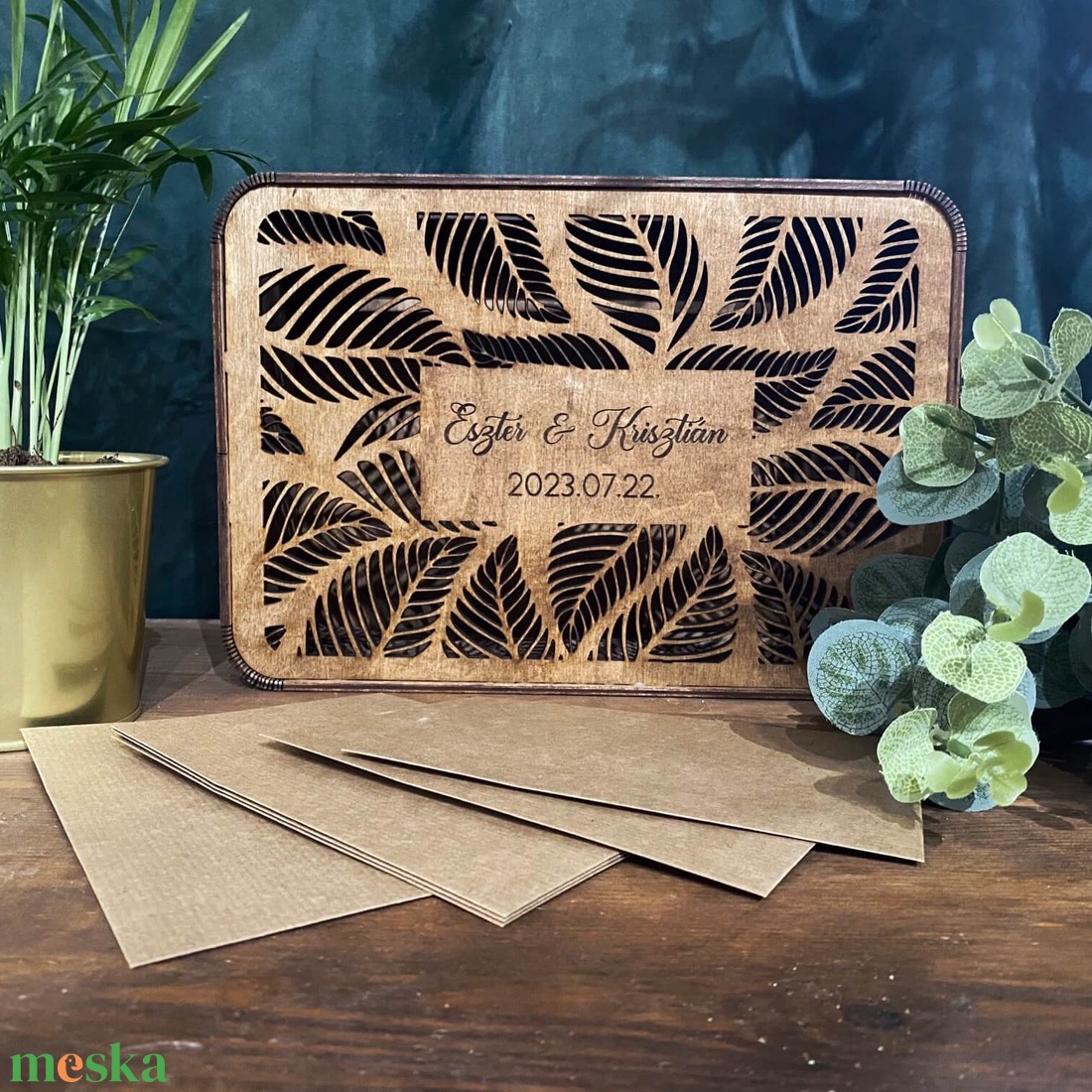 Borítékgyűjtő doboz - Levél mintás - Retró - esküvő - emlék & ajándék - nászajándék - esküvői pénzátadó doboz - Meska.hu