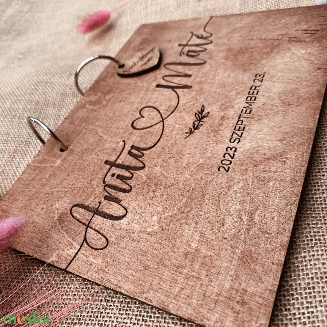 Esküvői vendégkönyv � Fa borítós � szerelem - esküvő - emlék & ajándék - vendégkönyv - Meska.hu