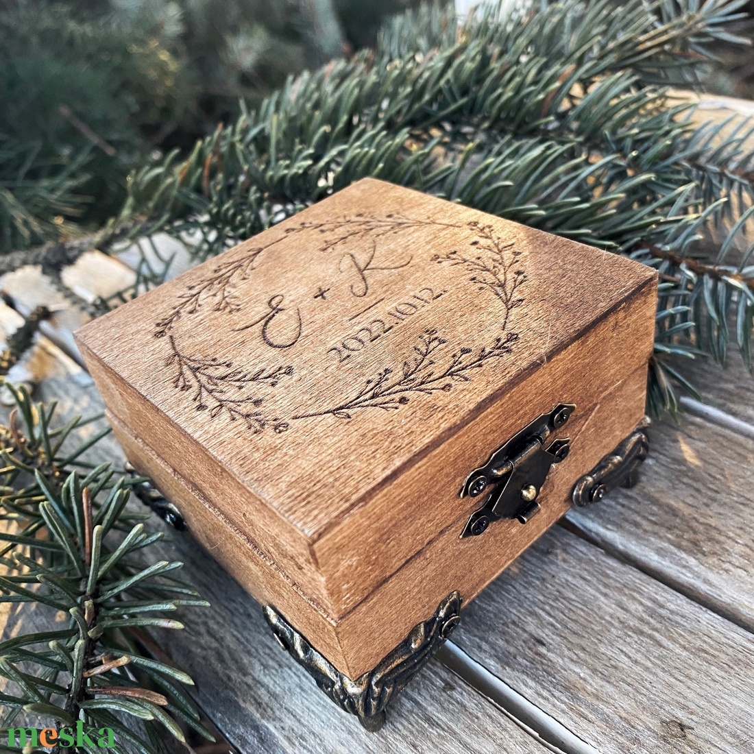 Esküvői gyűrűtartó doboz fából Vintage stílusban - esküvő - kiegészítők - gyűrűtartó & gyűrűpárna - Meska.hu