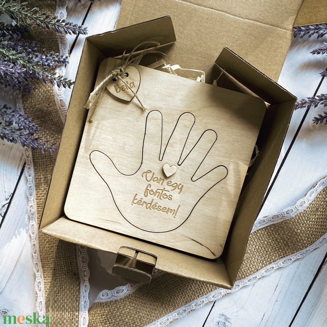 Keresztszülő felkérő DÍSZDOBOZBAN � Kezecske - baba - mama - keresztelő kellékek - keresztszülő felkérő - Meska.hu