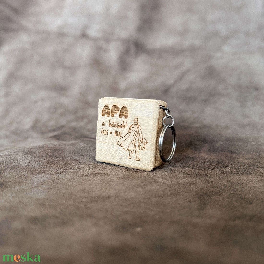 Gravírozott fa mérőszalag díszdobozban Apák napjára - otthon & életmód - ház & kert - szerszám & eszközök - Meska.hu