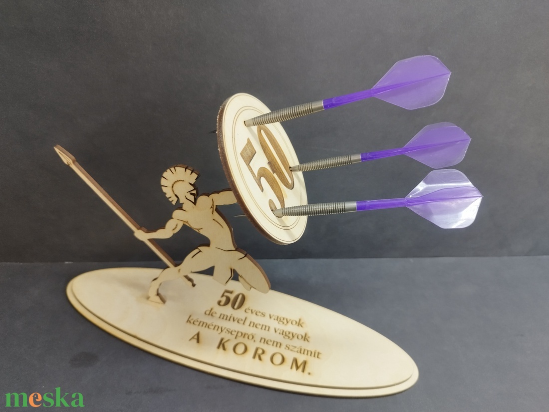 Darts nyíl tartó spártai katona - játék & sport - sport és kikapcsolódás - más játékok, sportok - Meska.hu