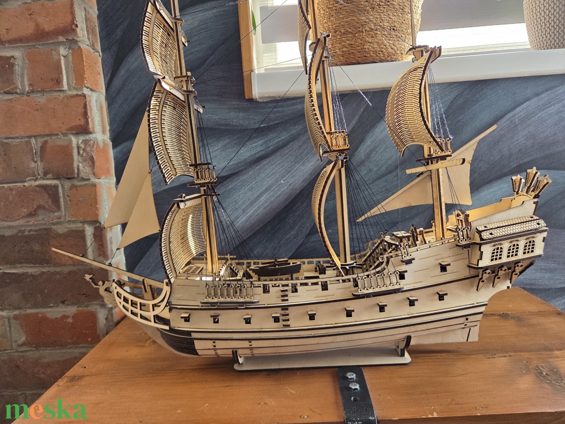 Hajómodell - Fekete Gyöngy - művészet - makett, modell - Meska.hu