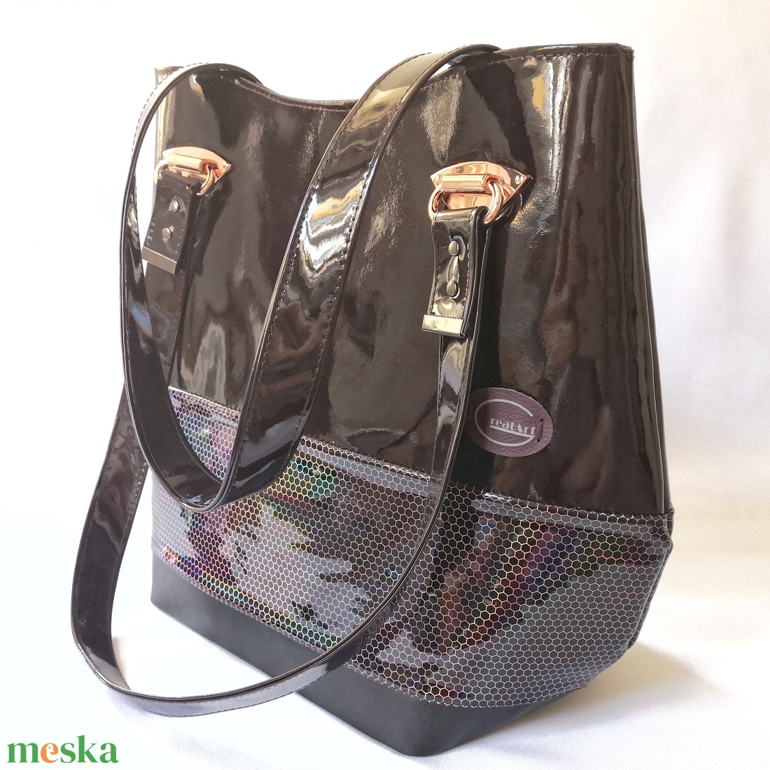 Padlizsánlila méhsejtmintás válltáska - táska & tok - kézitáska & válltáska - válltáska - Meska.hu