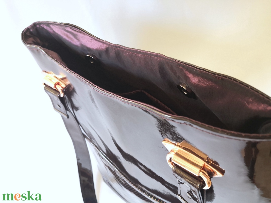 Padlizsánlila méhsejtmintás válltáska - táska & tok - kézitáska & válltáska - válltáska - Meska.hu