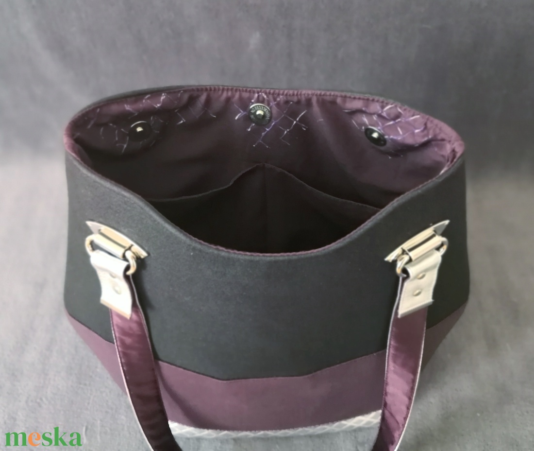 Női designer textilbőr válltáska - Fekete-lila - táska & tok - kézitáska & válltáska - válltáska - Meska.hu Női designer textilbőr válltáska - Fekete-lila - táska & tok - kézitáska & válltáska - válltáska - Meska.hu