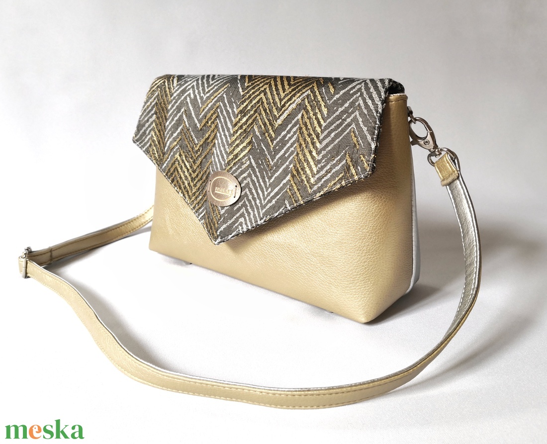Női elegáns textilbőr válltáska - Arany - ezüst - táska & tok - kézitáska & válltáska - vállon átvethető táska - Meska.hu